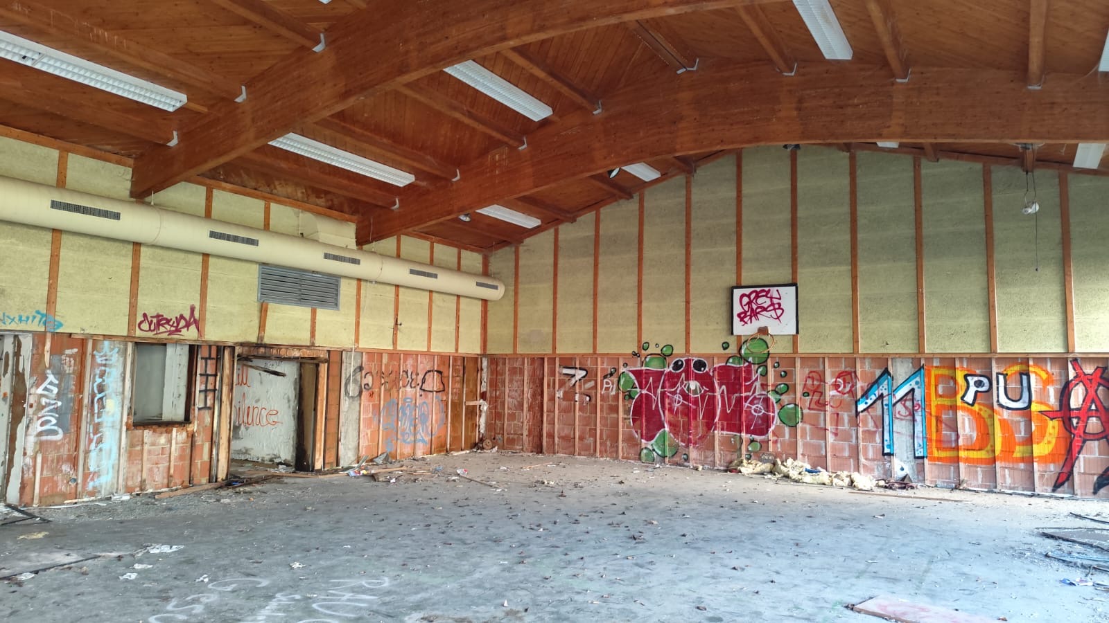 Sporthalle
